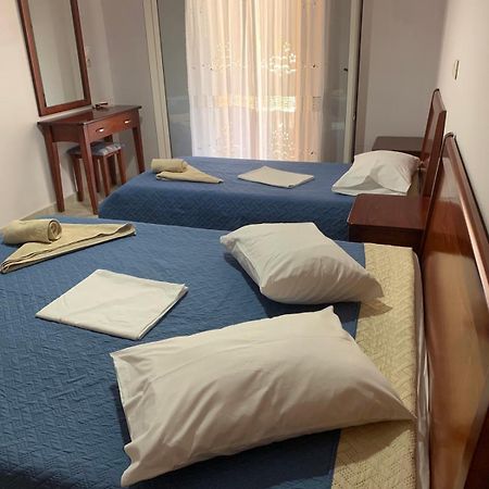 Domenica House Apartment Kondaraina Bagian luar foto