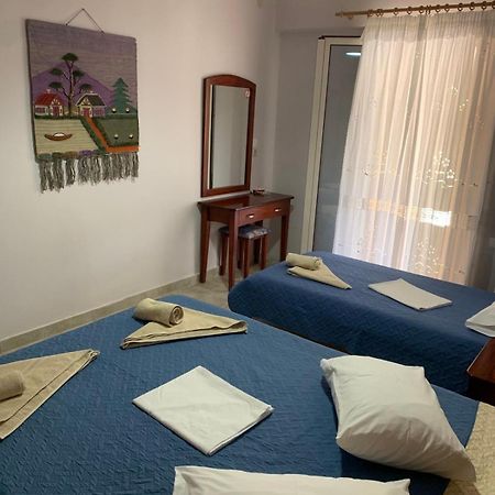 Domenica House Apartment Kondaraina Bagian luar foto