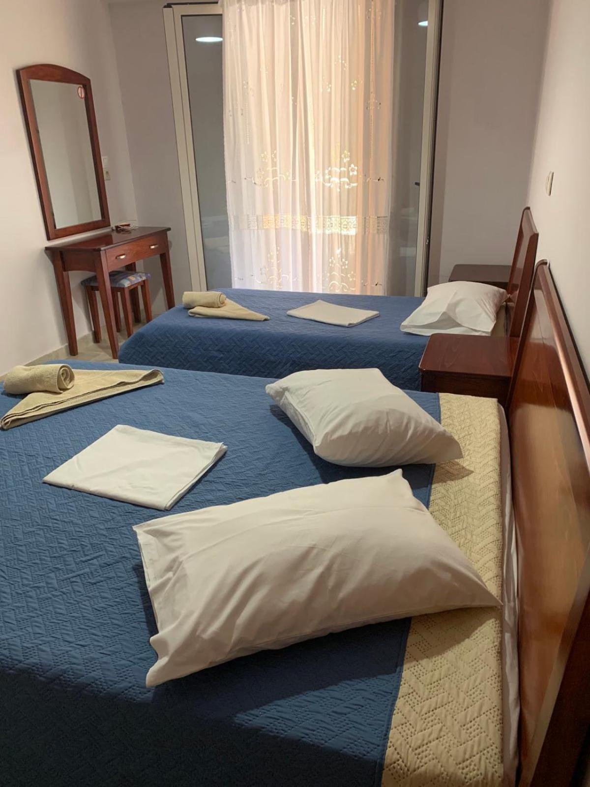 Domenica House Apartment Kondaraina Bagian luar foto